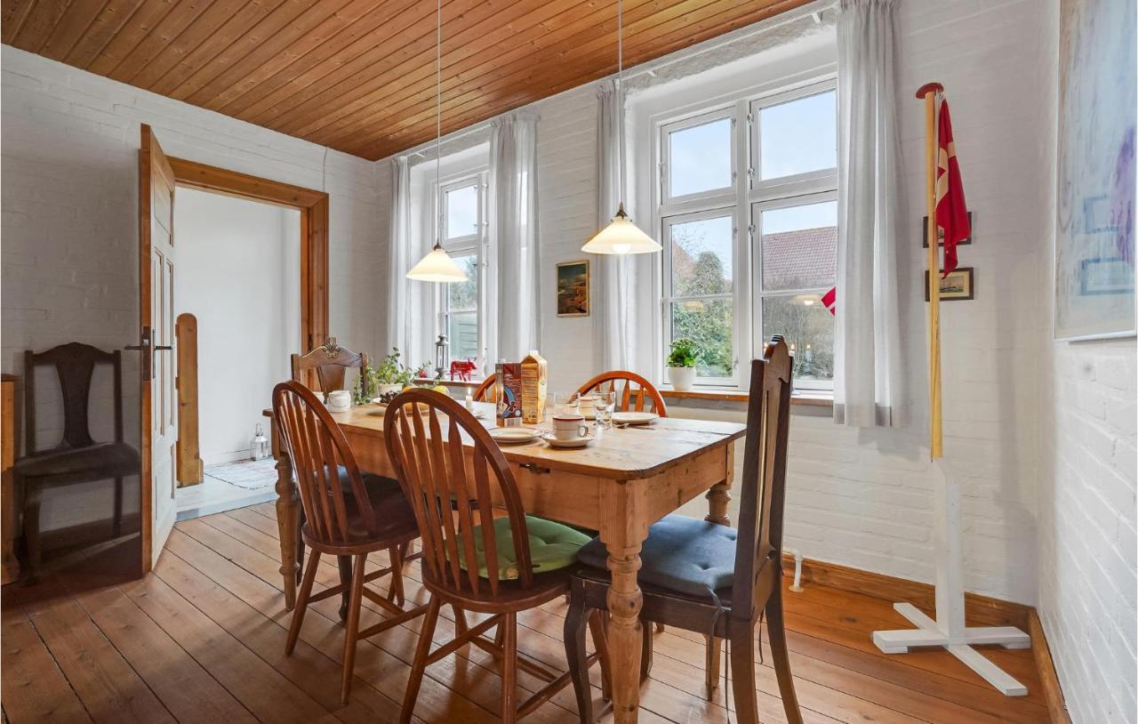 Lovely Home In Sonderborg With Kitchen Eksteriør billede