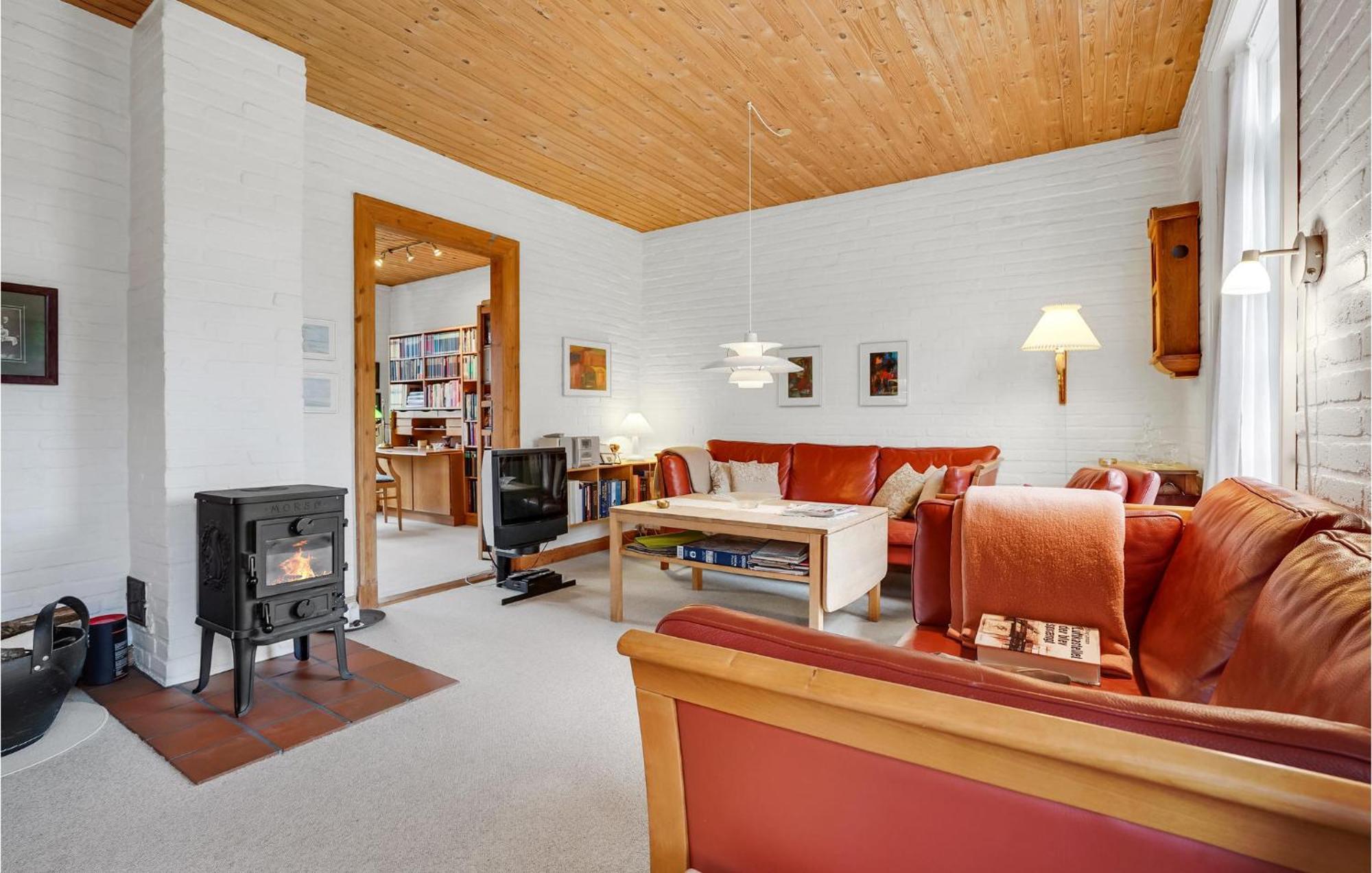 Lovely Home In Sonderborg With Kitchen Eksteriør billede