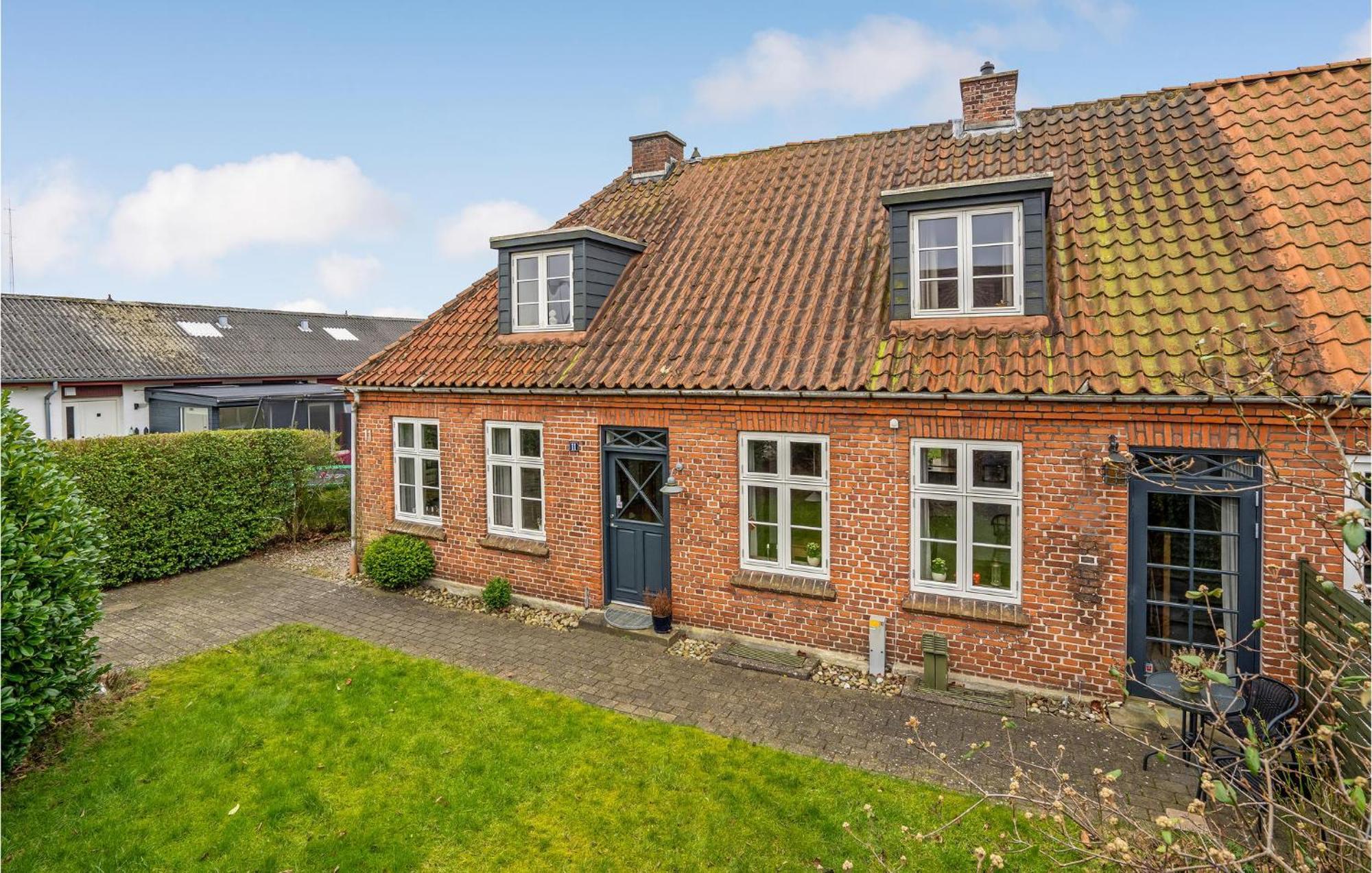 Lovely Home In Sonderborg With Kitchen Eksteriør billede